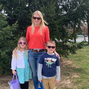 Meet your Posher, Crystal